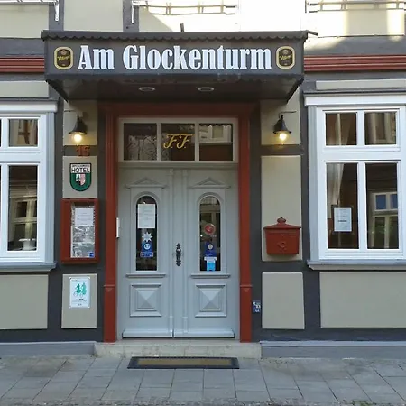 Hotel Am Glockenturm 3*